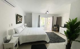 Cabarete Kite Beach Rooms & Condos